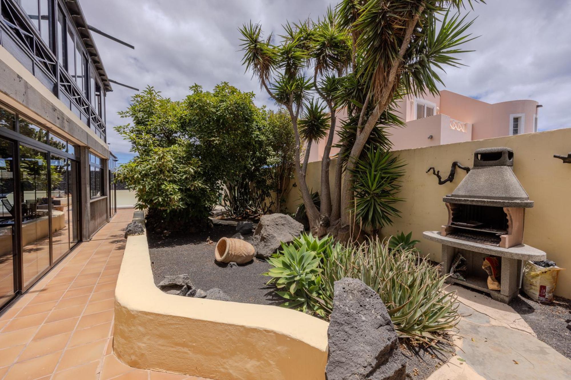 Luxury Canarian Villa With Large Pool In Costa Teguise Ngoại thất bức ảnh