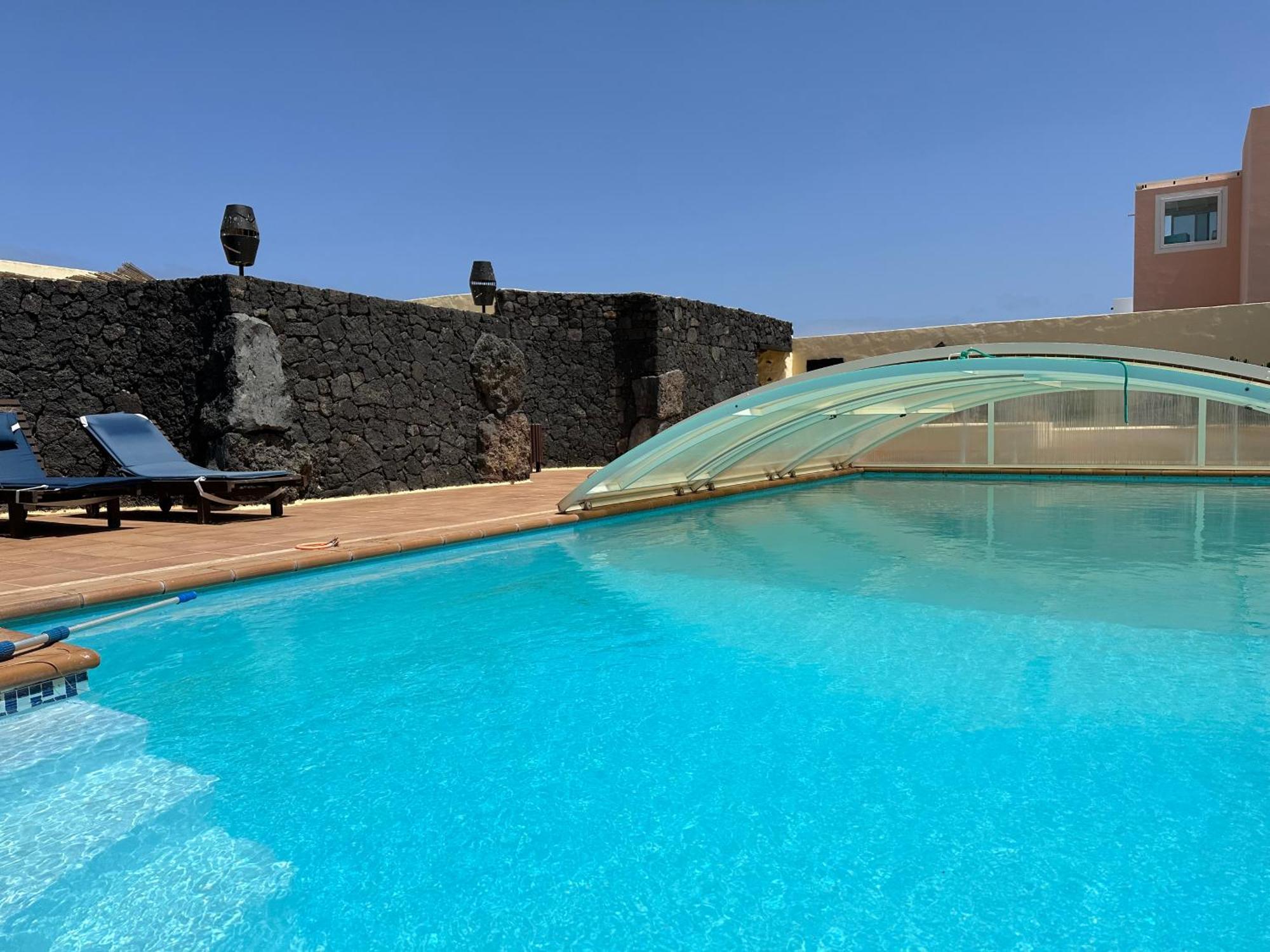 Luxury Canarian Villa With Large Pool In Costa Teguise Ngoại thất bức ảnh